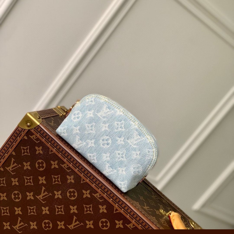 LV Clutch Bags